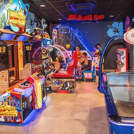 Zecamping Familial Avec Parc Aquatique - Chiens Acceptes * Saint-Jean-dʼOrbetiers