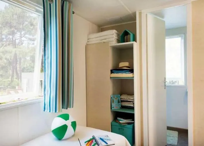 Campeggio - Parc Aquatique - Ccag00b Saint-Jean-dʼOrbetiers