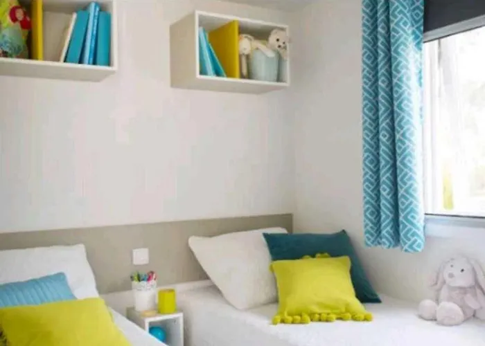 Camping - Parc Aquatique - Ccag00b Saint-Jean-dʼOrbetiers